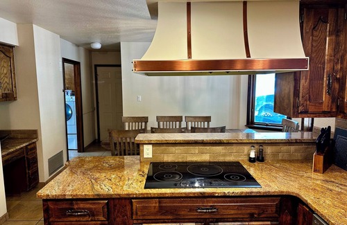 Mesilla Park House | Beautiful Farm Home close to NMSU