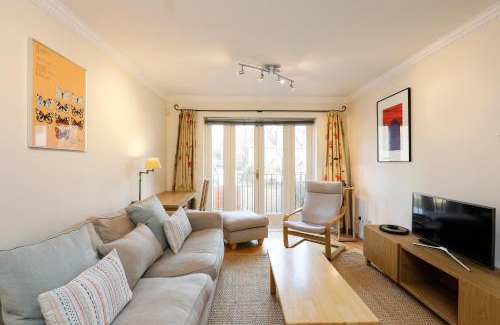 Waterloo Apartment | Beautiful flat with terrace