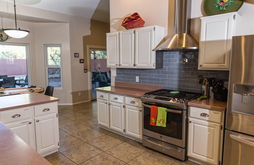 Tucson House | Beautiful Foothills Home, Near Sabino Canyon, Mountain views, Handicap friendly.