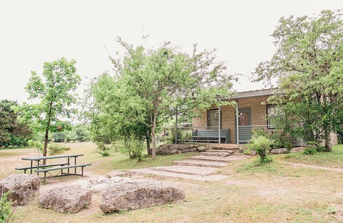 Uvalde County Cabin | Beautiful Frio River frontage with a Cabin on 20+ Acres