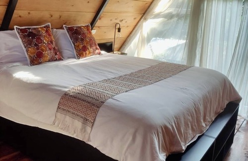 Santa Clara La Laguna Cabin | Beautiful A-frame Cabin w/ Parking, Lakefront Access, Wifi & Air Conditioning