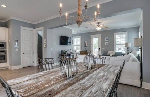 Santa Rosa Beach House | Beautiful Home! 3 Bikes & 6-Seater Golf Cart! Steps to the Pool! - Out with the