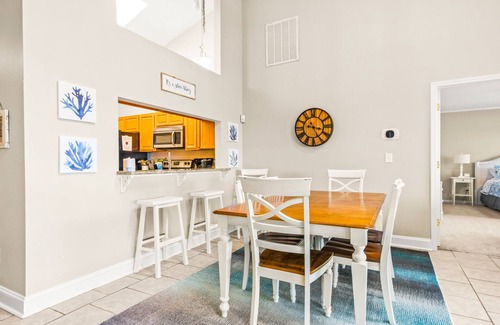 Surfside Beach Condo | Beautiful home across from beach with pool, central AC, balcony & washer/dryer