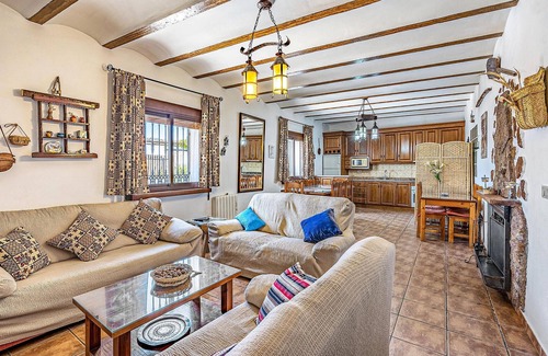 Cuevas del Campo House | Beautiful home in Cuevas del Campo