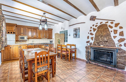 Cuevas del Campo House | Beautiful home in Cuevas del Campo