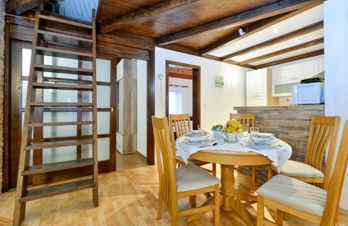 Karlovac House | Beautiful home in Banska Selnica