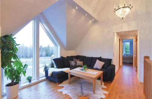 Aneby House | Beautiful Home In Aneby With Wifi