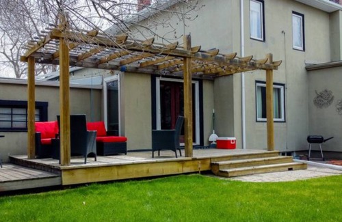 Southwest Calgary House | Beautiful Home in Calgary, Private Garden and Deck