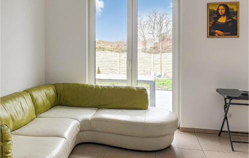 Strzeleczki House | Beautiful Home In Dobra Krapkowice