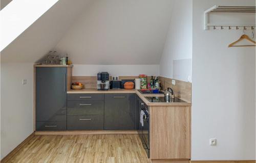 Strzeleczki House | Beautiful Home In Dobra Krapkowice