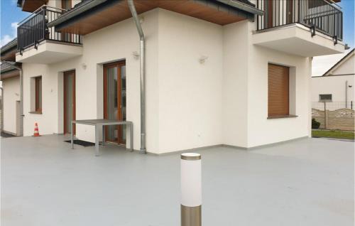 Strzeleczki House | Beautiful Home In Dobra Krapkowice