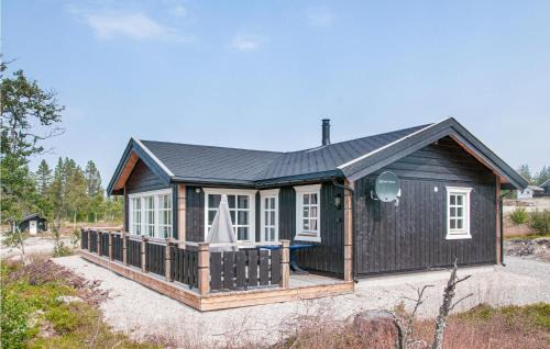 Engerdal House | Beautiful Home In Engerdal With Kitchen