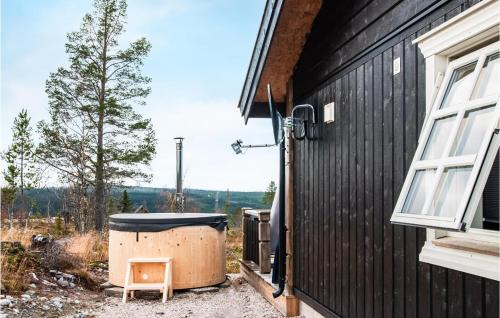 Engerdal House | Beautiful Home In Engerdal With Kitchen