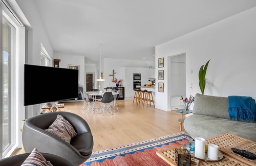 Ordrup House | Beautiful home in Fårevejle with WiFi