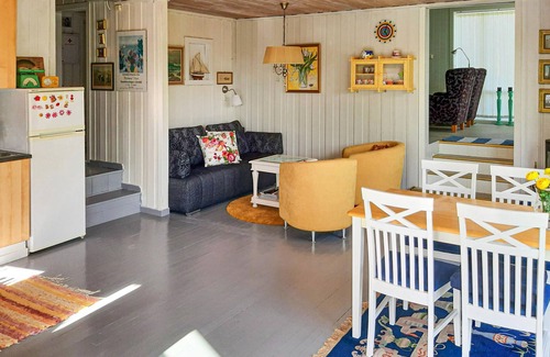 Tvedestrand House | Beautiful home in Gjeving