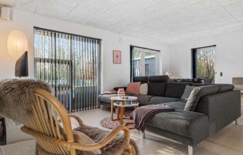 Glesborg House | Beautiful Home In Glesborg