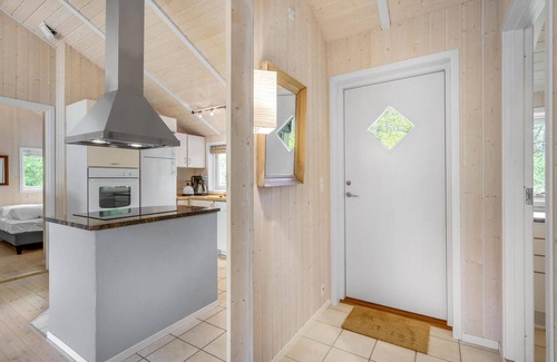 Udsholt Sand House | Beautiful home in Græsted with WiFi