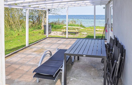 Nordborg House | Beautiful home in Nordborg with kitchen