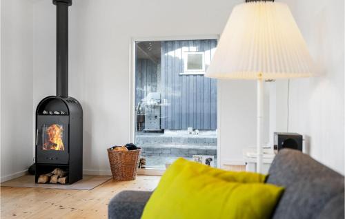 Olsted House | Beautiful Home In Ølsted With Kitchen