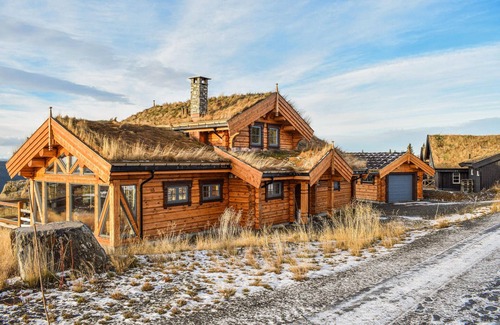 yer House | Beautiful home in øyer with sauna