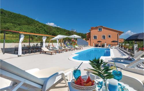 Citluk House | Beautiful Home In Sinj