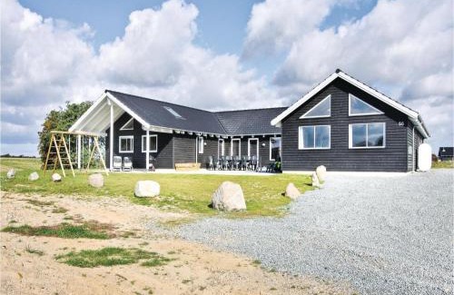 Høruphav House | Beautiful Home In Sydals With Kitchen