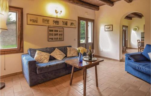 Taglio di Po House | Beautiful Home In Taglio Di Po Ro