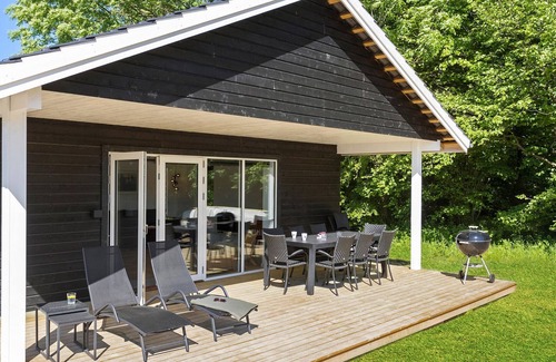 Lohals House | Beautiful home in Tranekær with WiFi