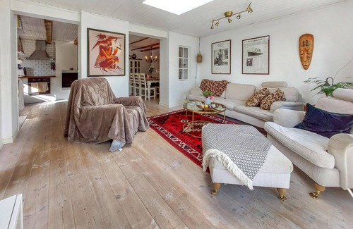 Vintrie House | Beautiful home in Vintrie with WiFi