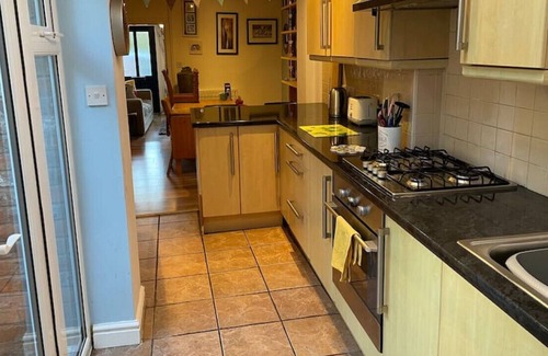 Nantwich House | Beautiful home perfect for families&professionals
