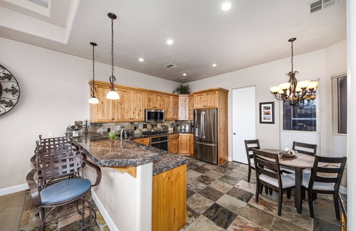 St. George House | Beautiful Home With Private Casita Entrada Gated Central To Hike/Bike Trails