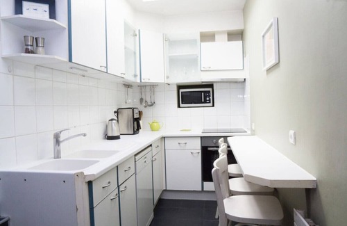 Rueil-Malmaison House | Beautiful house near train station - 20 min Paris