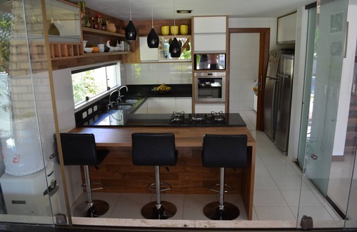 Centro House | Beautiful house in a high standard condominium, air conditioned, internet, cable tv