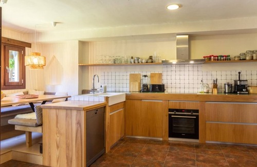 Restabal Cottage | Beautiful house with pool in the heart of the Lecrín Valley