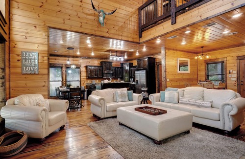 Broken Bow House | Beautiful,huge porch, close to activities,Paved road. Highly desired location.