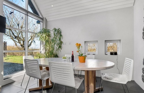 Østermarie House | Beautiful, inviting cottage in picturesque surroundings just outside the village of Østermarie.