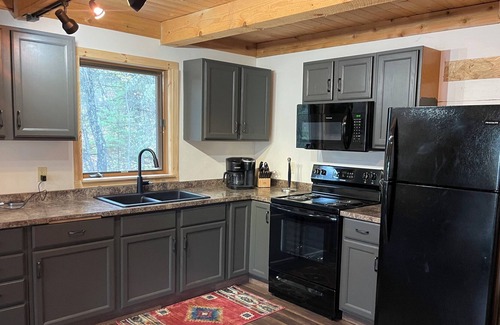 Ely Cabin | Beautiful Lake Vermilion 3 BR Retreat