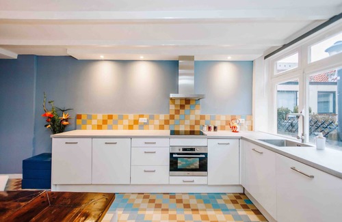 Zandvoort Villa | Beautiful location by the sea for groups up to 10 people