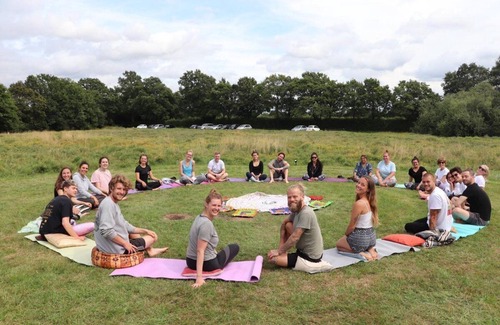 Abbess Roding RV Rental | Beautiful Location. Open Skies. Easy access London 1h. Sole use 7 tents.