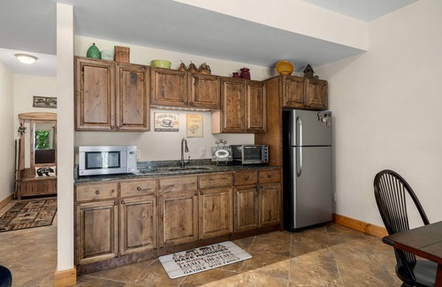 Cranberry Falls Cabin | Beautiful Log Cabin on 25 acres. Free WIFI New generator! nJuly specials!n