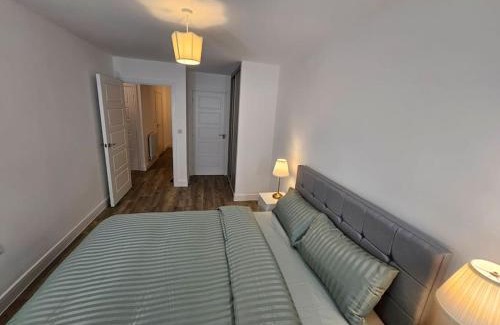 Ebbsfleet Valley Apartment | Beautiful Modern 2 Bed flat in Ebbsfleet, near London with free parking