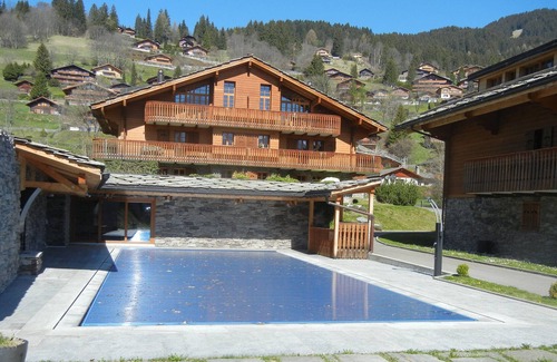 Chesieres Apartment | Beautiful Mountain Chalet Apartment perfect for families