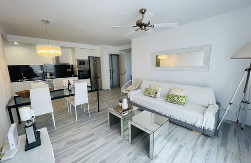 Tarifa Apartment | Beautiful new apartment in Tarifa with views to the Strait of Gibraltar, very good location.