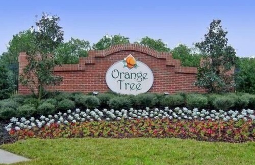 Orange Tree Villa | Beautiful Newly Remodeled Private Home; South-facing Pool-spa; close to Disney