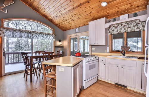 St Germain House | Beautiful Northwoods home w/Private Lake frontage on Big St Germain Lake