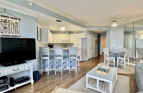 North Forest Beach Condo | BEAUTIFUL OCEANVIEW VILLA WITH POOL, BEACH HILTON HEAD