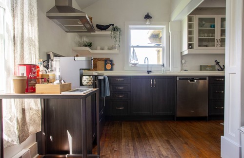 West Hants House | Beautiful Oceanfront Home on the Minas Basin