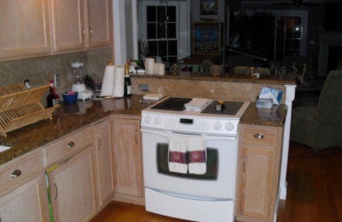 Revere Condo | Beautiful Oceanfront Luxurious 2 bedroom 2 story condo, mins from Boston!