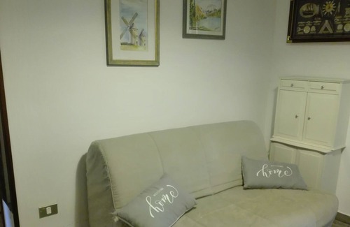 Lido degli Scacchi Apartment | Beautiful one bedroom apartment in Lido degli Scacchi