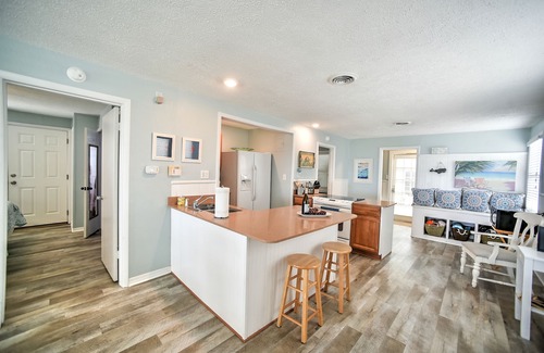 Ormond-by-the-Sea House | Beautiful, peaceful OCEAN FRONT COTTAGE directly on the ocean!